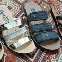 فروش اجناس مغازه کفش دمپایی فروشی