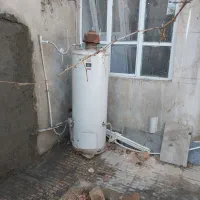 آبگرمکن ایستاده سالم