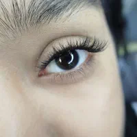 کاشت و اکستنشن مژه و لیفت ابرو و آموزش ۳۰٪ تخفیف|خدمات آرایشگری و زیبایی|کرمانشاه, |دیوار