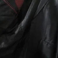 کت تک|لباس|ری, سیزده آبان|دیوار