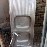 سینک و روشویی و منبع آب|لوازم سرویس بهداشتی|بروجرد, |دیوار