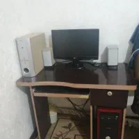 میز کامپیوتر و صندلی