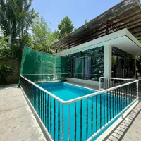 اجاره ویلا درباغبادران|اجارهٔ کوتاهمدت ویلا و باغ|اصفهان, باغ دریاچه|دیوار