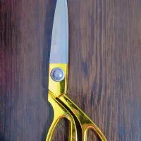 قیچی مخصوص برش پارچه درجه یک خیاطی