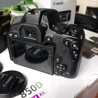 دوربین کانن 850d با لنز 50 f1.8 همراه با کارتن|دوربین عکاسی و فیلم‌برداری|کرج, فاز ۱ مهرشهر|دیوار