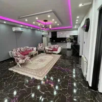 ویلانوساز تمیز کنار رودخانه