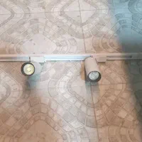 چندتا دکور ارایشگاه و لامپ ریلی|جاکفشی، کمد، دراور|سیرجان, |دیوار