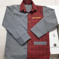 لباس فرم مدرسه باقی مانده از پارسال|لباس|فولادشهر, فولادشهر|دیوار