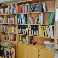 کتابخانه چوبی و میز تحریر|کتابخانه، شلف، قفسه‌های دیواری|تهران, ونک|دیوار