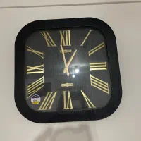 ساعت دیواری