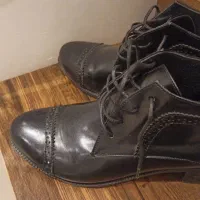 نیم بت و کفش چرم طبی