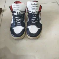 کفش پسرانه|کفش و لباس بچه|بومهن, |دیوار