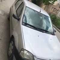 ال ۹۰