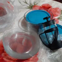 ۸عدد بشقاب سوپ خوری ۱ عدد فراتر و ۲ عدد کاسه