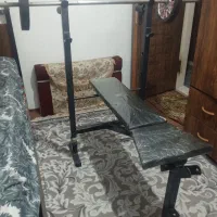 وزنه و میز بدنسازی