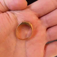 انگشتر طلا دارای چن نگین خیلی ریز|جواهرات|همدان, |دیوار