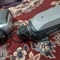 دوربین.و ترازو مغازه