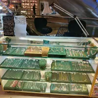 میز و پاچال برای دکور