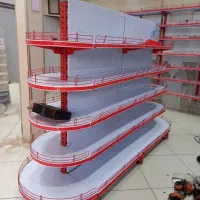 قفسه ویترین قوس دار