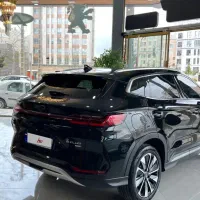 بی‌ وای دی سانگ پلاس با چشم خدا