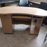 دو عدد میز کامپیوتر ام دی اف