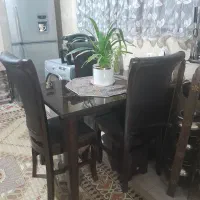 میز نهار خوری وگنجه