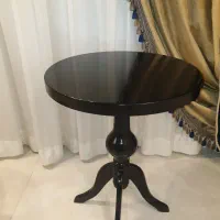 میز پایه دار