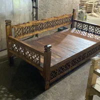 تولید کننده انواع تخت های سنتی مناسب منزل|تخت و سرویس خواب|شهریار, شهرک شاهد|دیوار