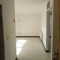 آپارتمان دوخوابه طبقه چهارم از پنج هرطبقه سه واحد