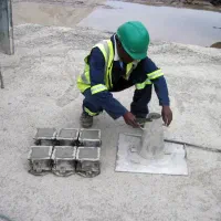 نمونه گیر بتن