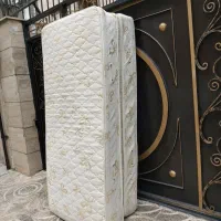 یک عدد تشک خوشخواب یکنفره تنیز تمیز