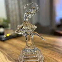 مجسمه کریستالRcr ایتالیا