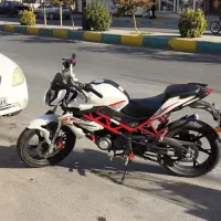 بنلی ۱۵۰i نیوفیس