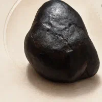 سنگ های معدنی قیمتی و کلکسیونی