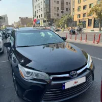 تویوتا کمری XLE