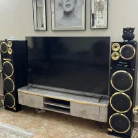 میزتلوزیون و کنسول