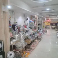 مغازه تجاری با جای بساط