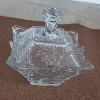 شکلات خوری و قندان