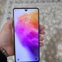 سامسونگ Galaxy A73 5G با حافظهٔ ۲۵۶ گیگابایت