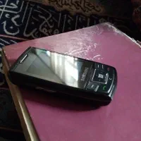 گوشی سامسونگ دی ۸۸۰