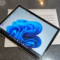 Surface Book 2