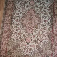 فرش چهار متری با طرح و نقشی زیبا