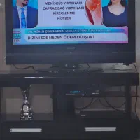 ال سی دی ۴۲ اینچ اسنوا