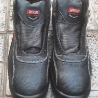 کفش ایمنی وکار