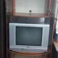 تلویزیون ۲۱ اینچ دوو با  میز