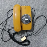 گوشی تلفن قدیمی