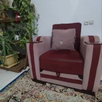 مبل راحتی وتخت خواب شو|مبلمان خانگی و میز عسلی|اصفهان, لیمجیر|دیوار