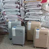 چمدان سه تیکه. دوتیکه. یک تیکه عمده  تکی|کیف، کفش، کمربند|ایلام, |دیوار