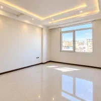 هنرستان/تابان/۱۳۵متری/۳خواب/تکواحد