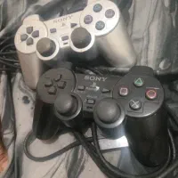 دو دسته پلی استیشن دو در حد نو